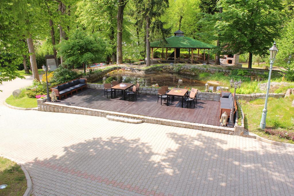 Hotel Szrenicowy Dwor Szklarska Poręba Exteriör bild